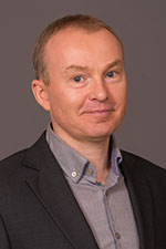Marek Oziewicz headshot
