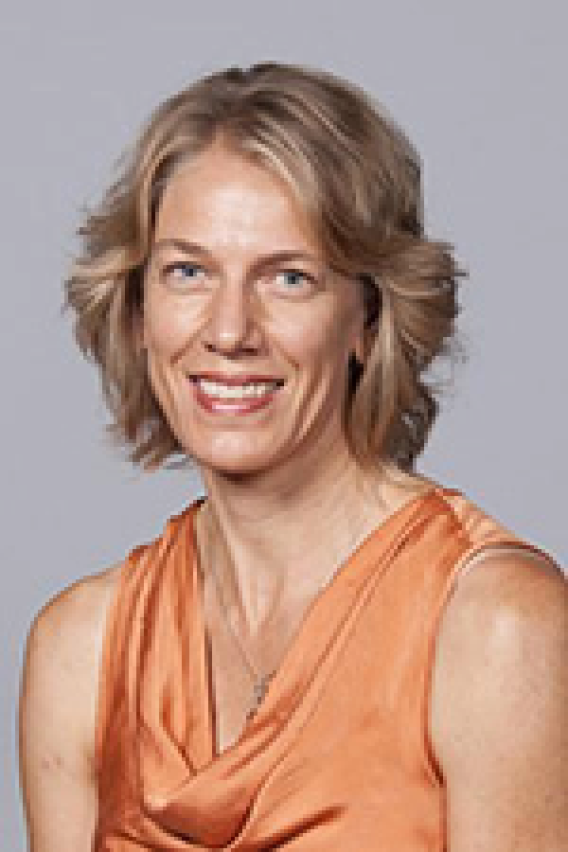 Joan-Headshot