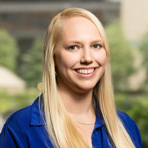 Sara Pennebecker Headshot